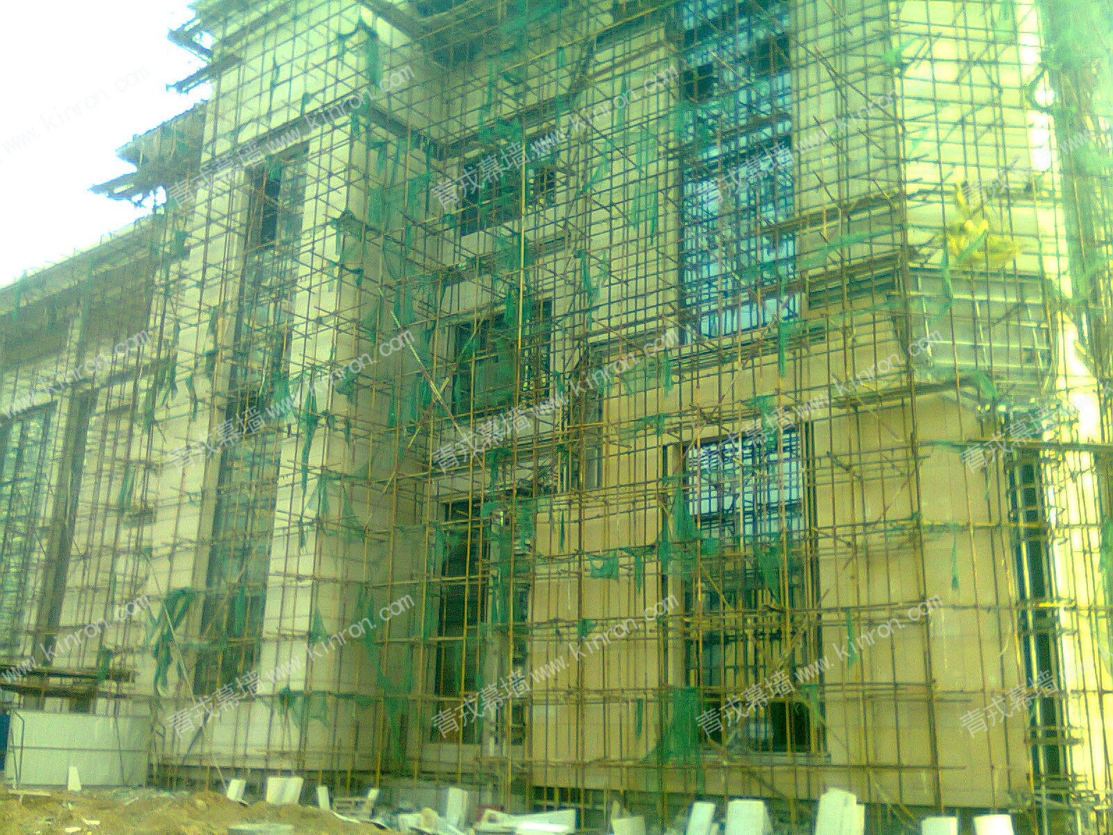 建筑门窗施工